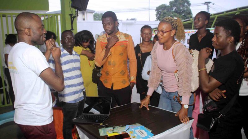 Atelier Acteurs d’Abidjan, Adélaïde Ouattara ouvre au public, les portes de son prestigieux laboratoire de fabrication d’acteurs.