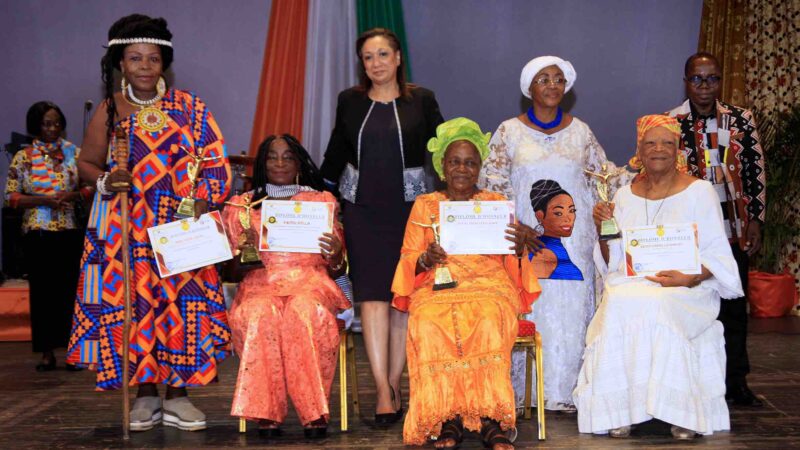 Clôture de la première édition du festival « l’Art au féminin » à Abidjan : trente (30) pionnières des arts et de la culture honorées