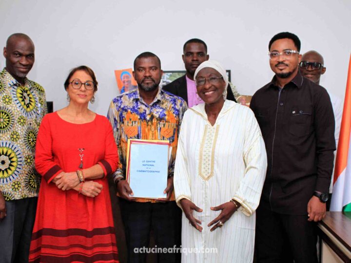 Cinéma / La bibliothèque cinématographique de Henri DUPARC sera reversée à la direction du patrimoine cinématographique de Côte d&rsquo;Ivoire Cinéma (ex ONACCI)